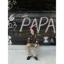 Cargar imagen en el visor de la galería, Pantalones vaqueros retro americanos nuevos con estampado de leopardo y camuflaje para hombres y mujeres, pantalones casuales holgados, rectos y versátiles.
