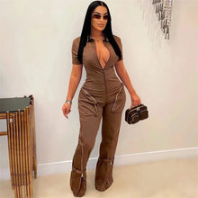 Lade das Bild in den Galerie-Viewer, Front Zipper Turn-down Collar Cargo Jumpsuit
