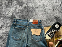 Load image into Gallery viewer, 14OZ Red Ear American Classic fit straight drum cotton ball Denim Jeans

