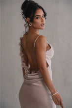 Cargar imagen en el visor de la galería, Mozision Floral Draped Backless Maxi Dress

