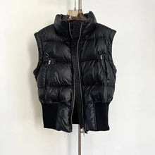 Load image into Gallery viewer, Women's Stylish and Sophisticated, Featuring Detachable Sleeves and a Large Fur Collar. Jacket
