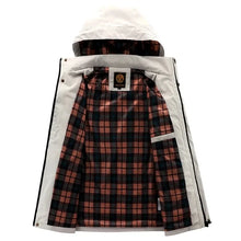 Lade das Bild in den Galerie-Viewer, Men's Windbreaker  Soft Shell Waterproof Jacket
