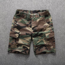 Load image into Gallery viewer, Retro Camouflage Multi-Pocket Cargo Shorts
