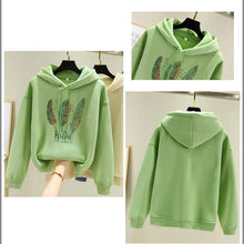 Load image into Gallery viewer, Women Fashion Feather Printed Hoodies Autumn Winter Plus Velvet Casual Loose Sweatshirt
