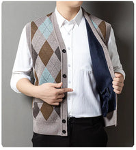 Load image into Gallery viewer, Mens Business Casual Knit Vest Winter V Neck Suit Vest Single Breasted Cardigan Vest
