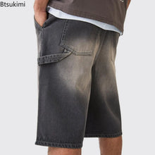 Load image into Gallery viewer, Men's Strecth Knee Length Washed Shorts
