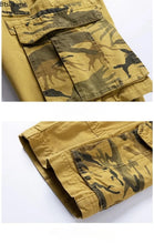 Load image into Gallery viewer, Men Casual Loose Cargo Shorts
