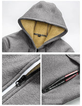 Load image into Gallery viewer, Men's Camouflage Fleece Thicken Hooded Jackets
