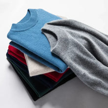 Load image into Gallery viewer, Men's Mock Neck 100% Pure Woolen Sweaters Autumn Winter Warm Cashmere Sweater Solid Knitted Pullovers for Men Slim Knitwear Tops
