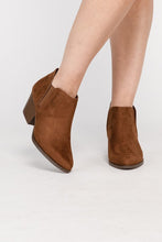 Load image into Gallery viewer, GWEN Suede Ankle Boots
