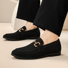 Lade das Bild in den Galerie-Viewer, Fashion Personality Suede Leather Shoes Men
