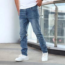 Load image into Gallery viewer, Men's Jeans Stretch Technology
