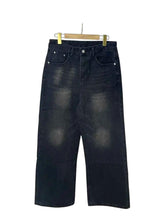 Load image into Gallery viewer, SHADOW FASHION CLOTHING men's loose straight-leg denim jeans in a washed black cotton fabric with a zipper fly.
