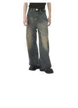 Load image into Gallery viewer, SHADOW FASHION CLOTHING men's loose straight-leg denim jeans in a washed grey finish with a casual baggy fit.
